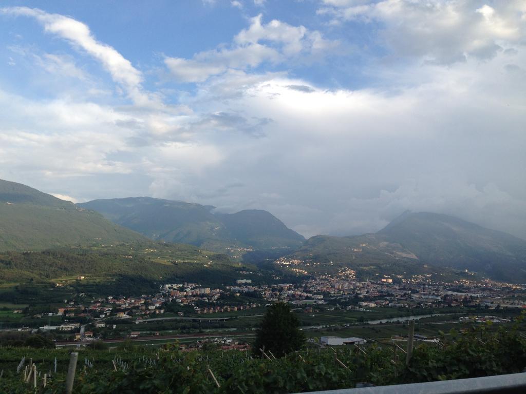 Agritur Le Pergole Hotel Villa Lagarina Buitenkant foto